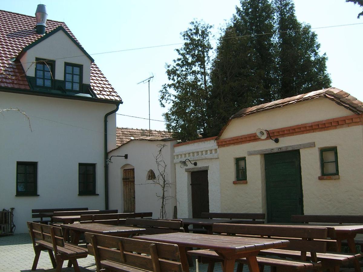 Hanfthal-Hof Laa an der Thaya Esterno foto